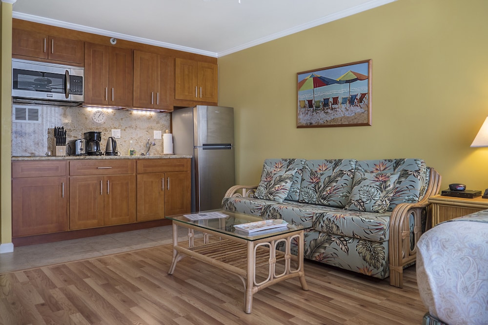 Tropical Studios at Marine Surf Waikiki