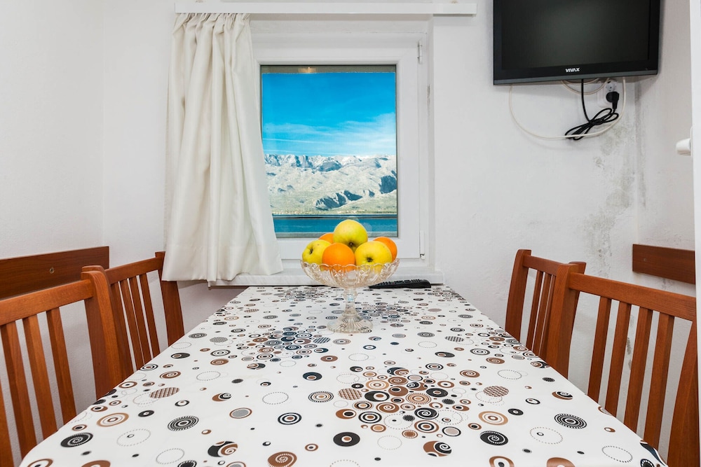 Cozy Apartments in Zadar With Sea and Mountain Views