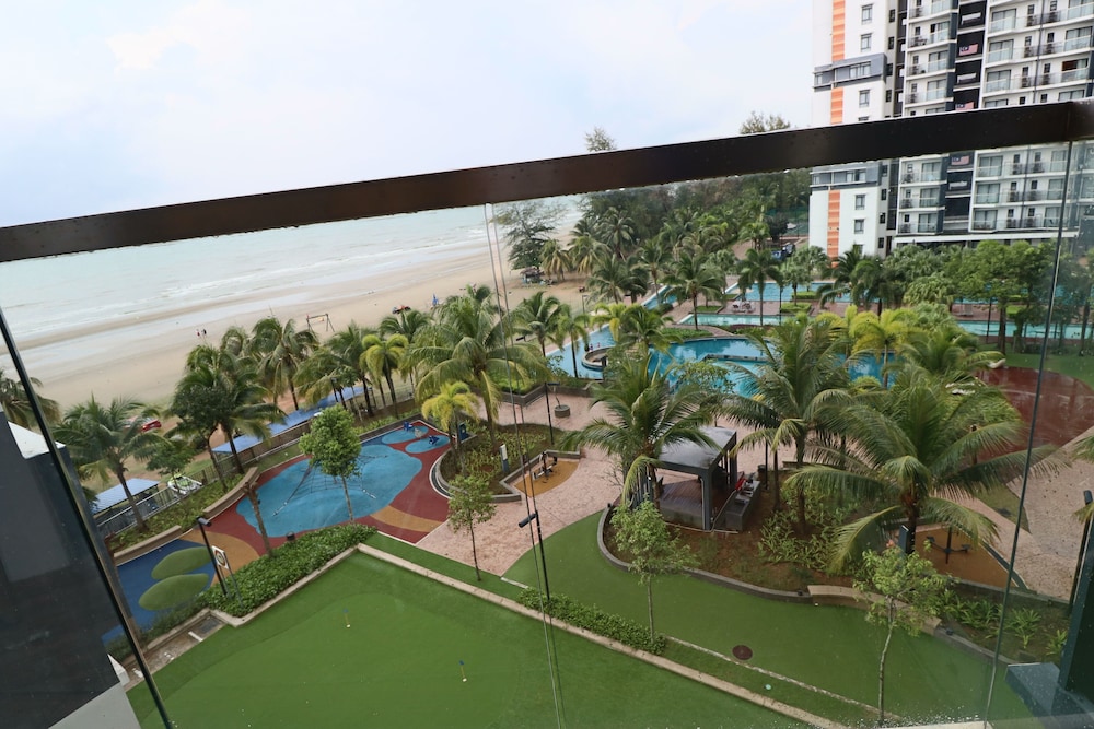 Timurbay Seafront Residences NatureHome photo 3
