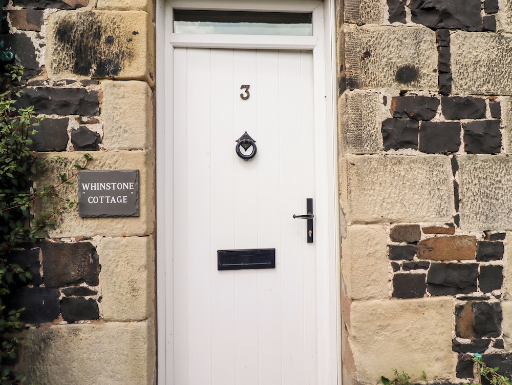 Whinstone