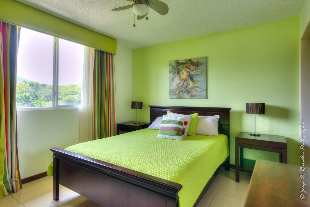 Best Price Penthouse Private Rooftop Jaco Beach view 2