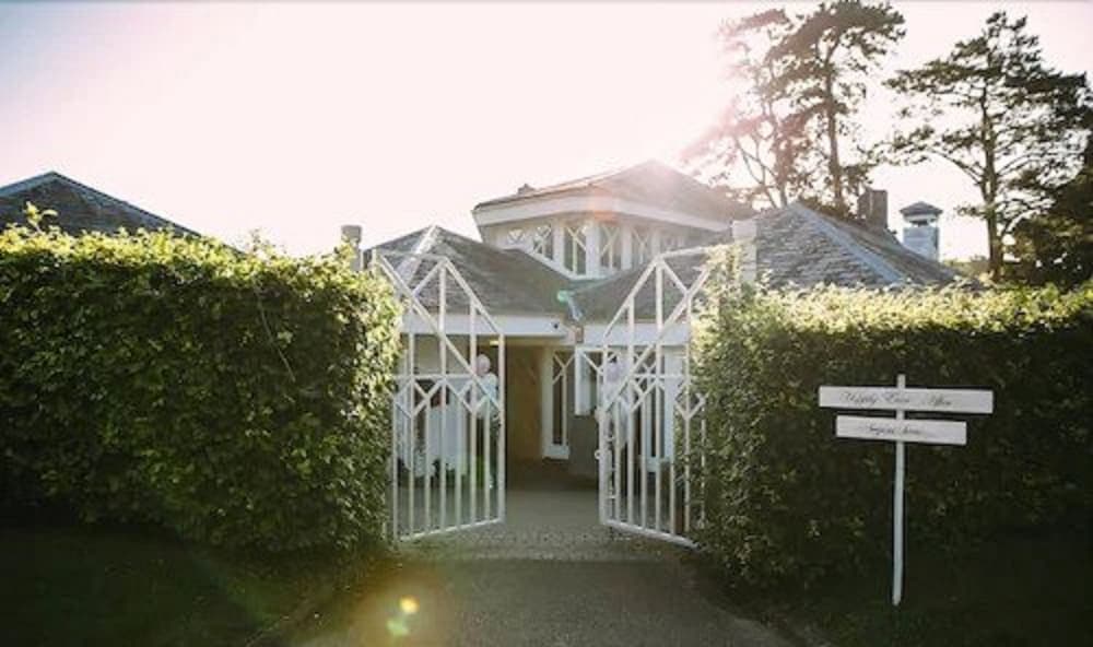 Hotel Old Post House - Image 1