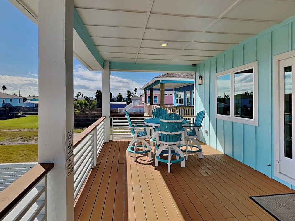 Glory Daze by Silver Sands Vacation Rentals