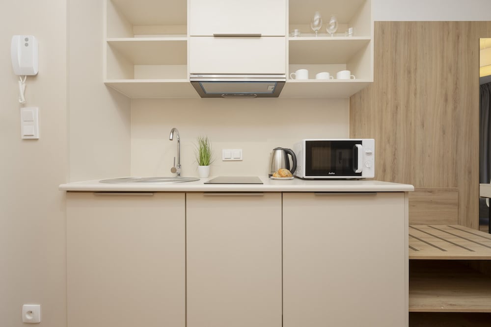 Wolska Cozy Studio in Warsaw by Renters