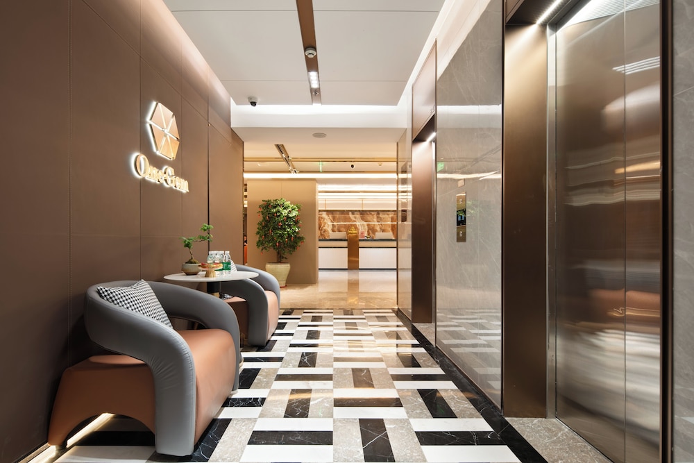One Gem Hotel