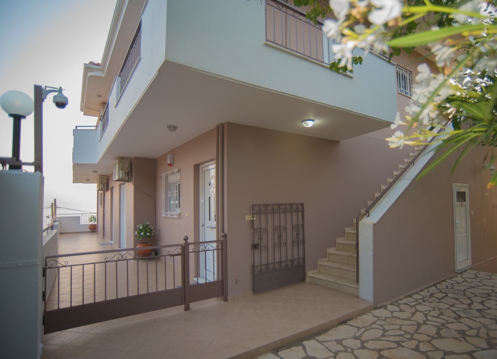 Lefkas Vacation House