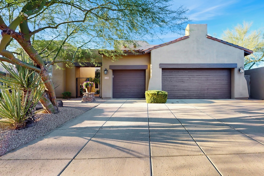 Luxury Grayhawk 4BR Home w/ Private Pool