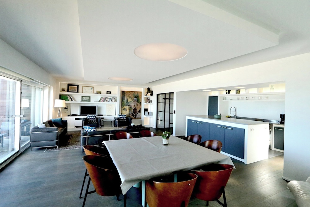 Apartment in Het Zoute With Sea Views