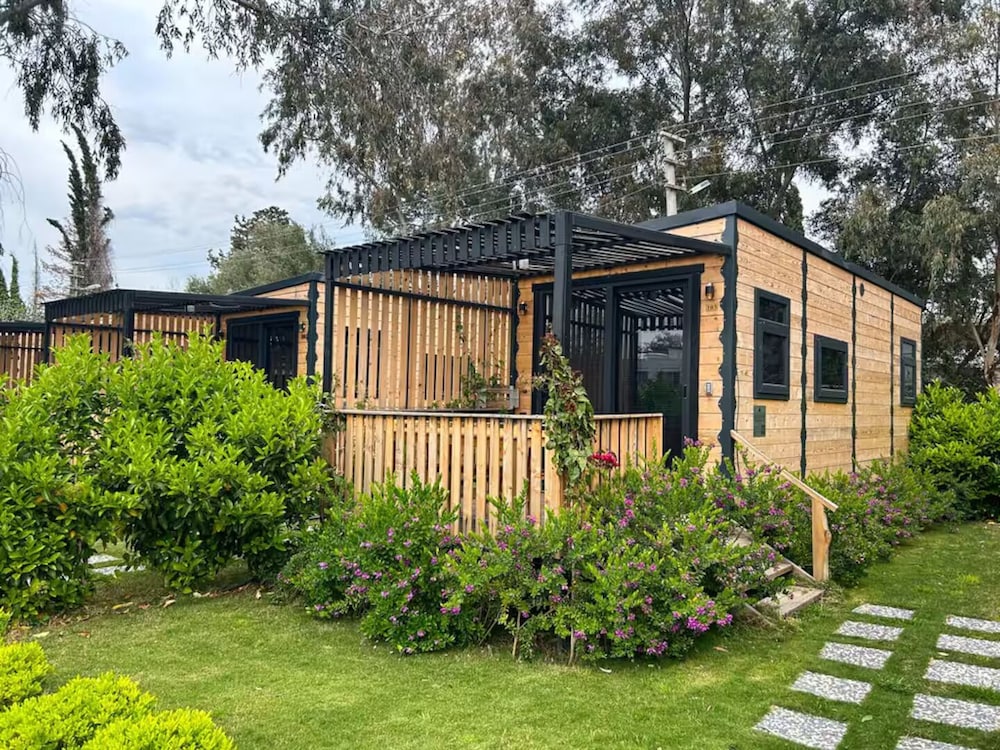 Bitez Tiny House & Beach