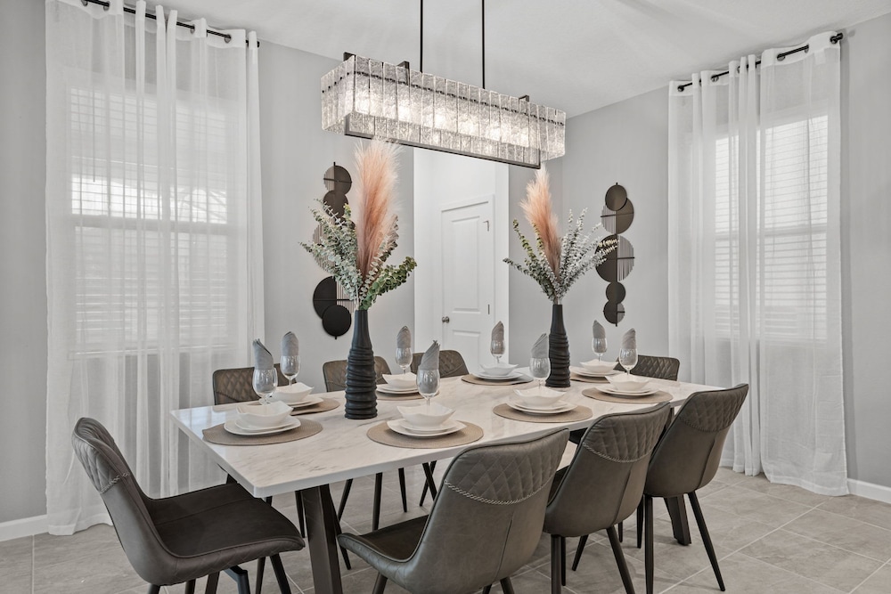 Amazing 6bed Home in Solara Fun for All