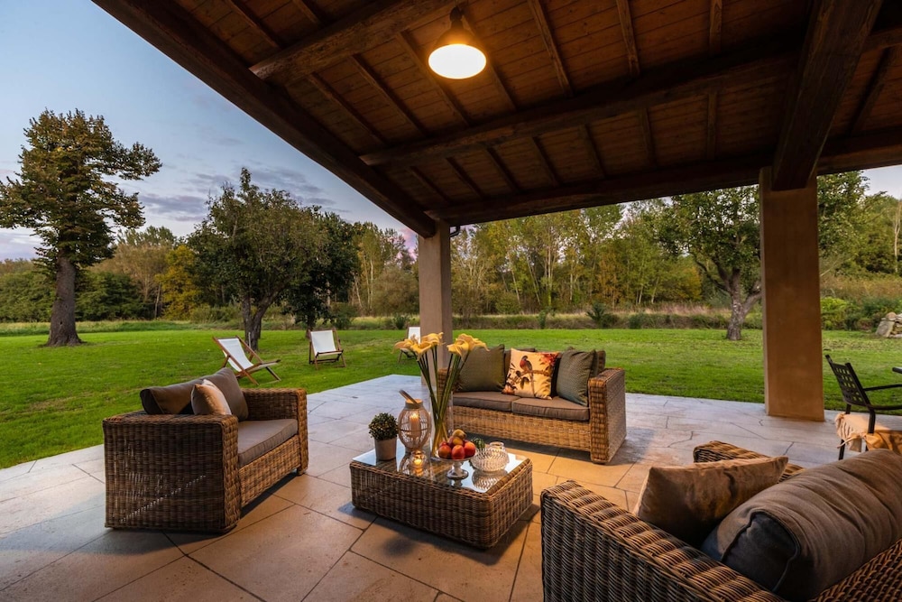 Villa Brunetta in Capannori view 4
