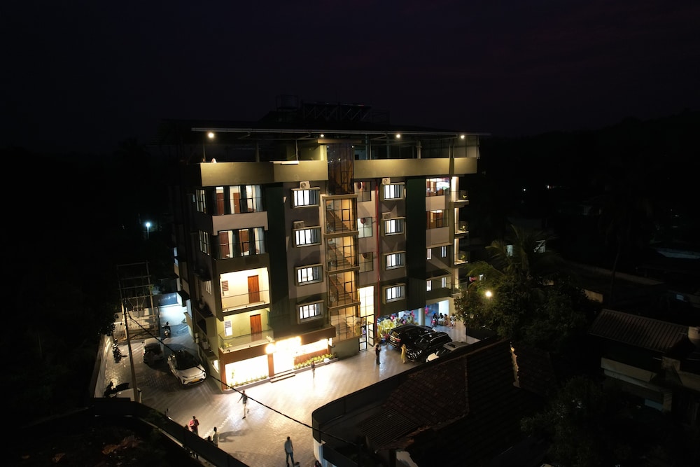 Spezio Luxurious Apartments