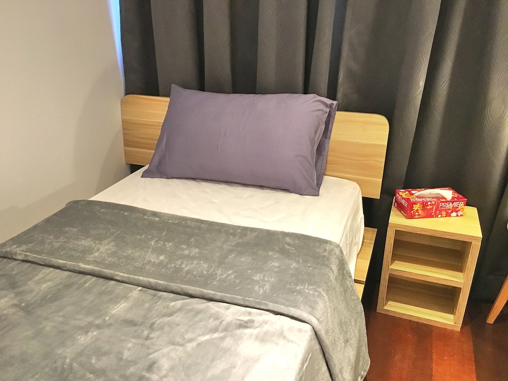 iBook7 - 2 Bedroom Gurney Studio Suite by iBook Homestay
