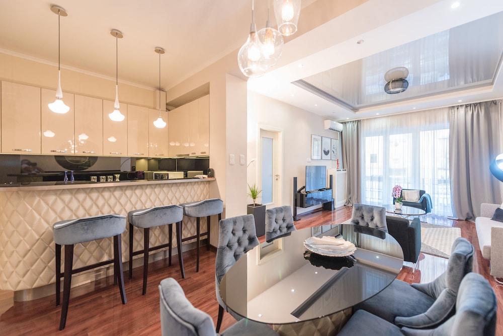 Venus Apartments - Liberty Bridge