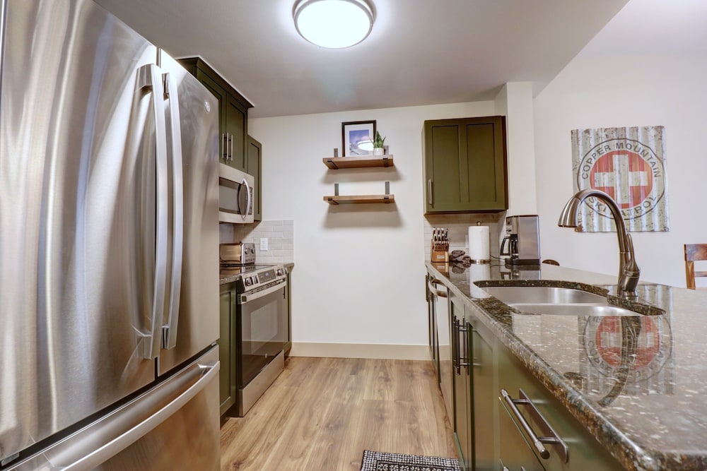 Pp212 Passage Point 2 Bedroom Condo