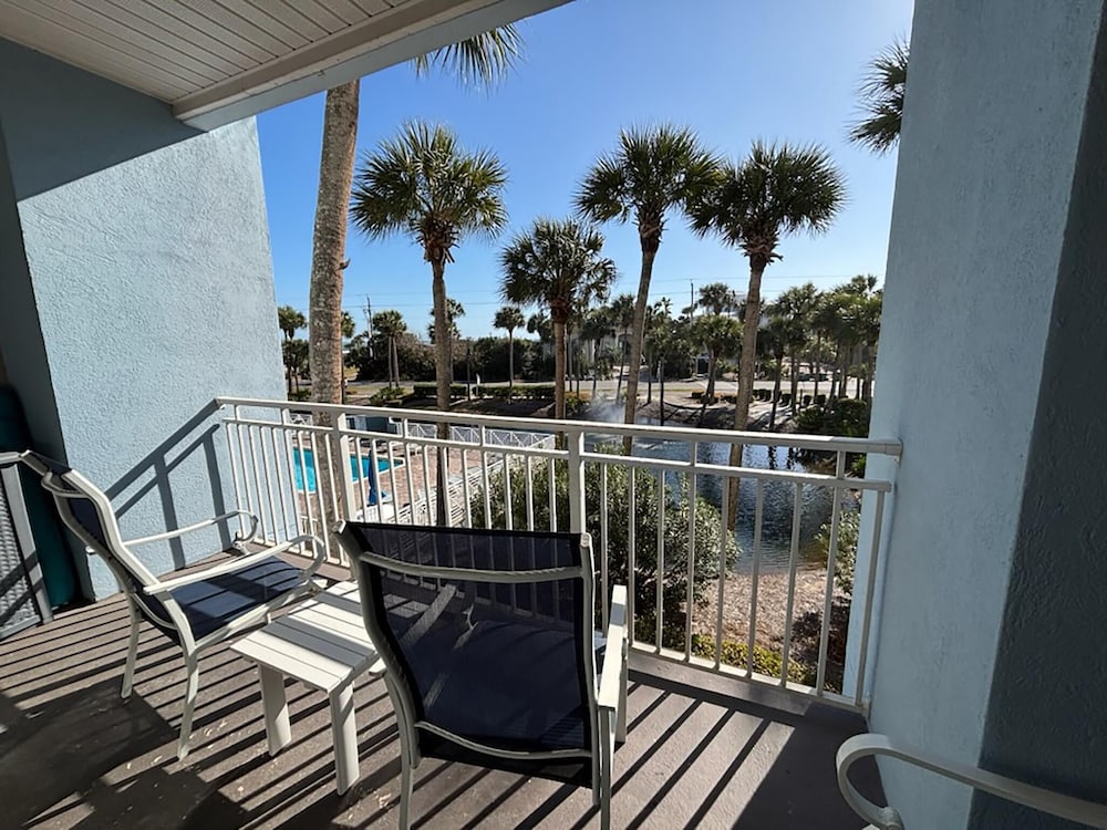 Gulf Place Cabanas 210- Gulf View