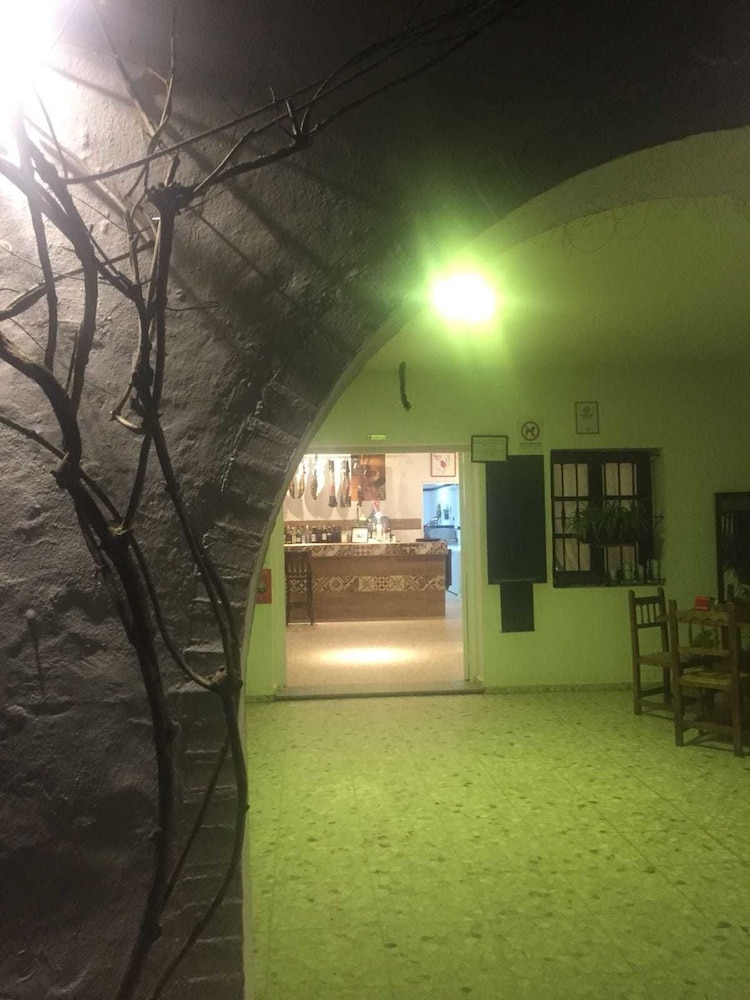 Hostal Restaurante Tarín photo 4