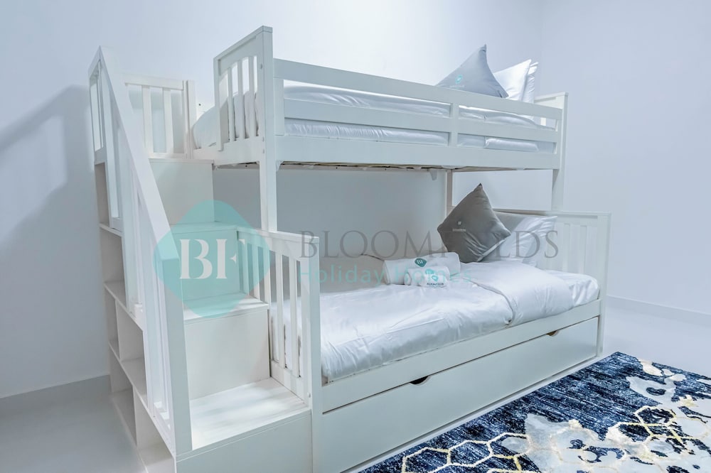 Bloomfields Modern 2BR In Arabian Gate