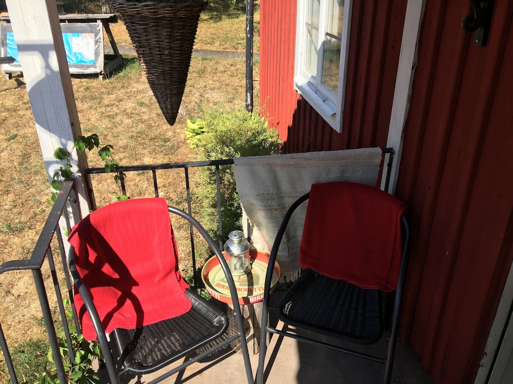Cafe Sergel Bed & Breakfast