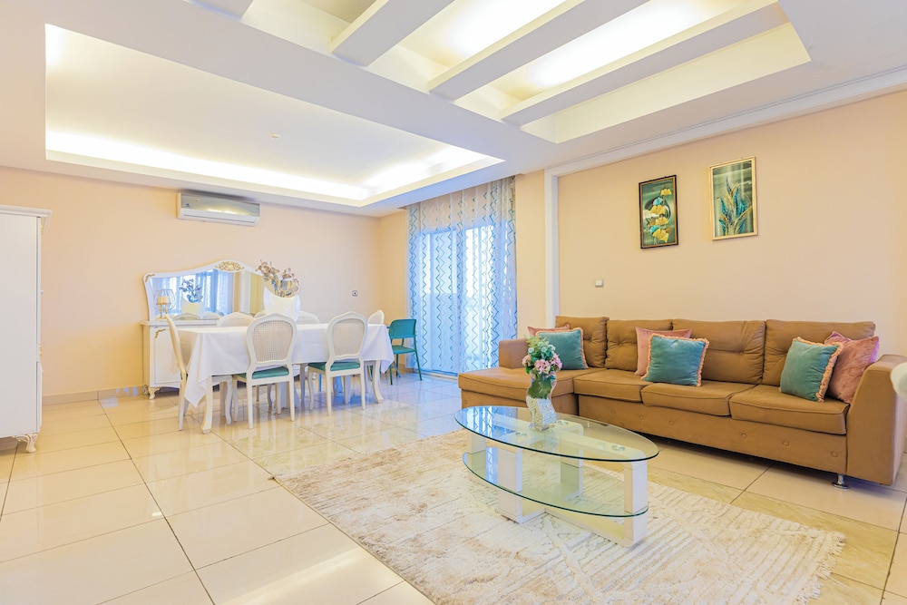 Elite Apartment