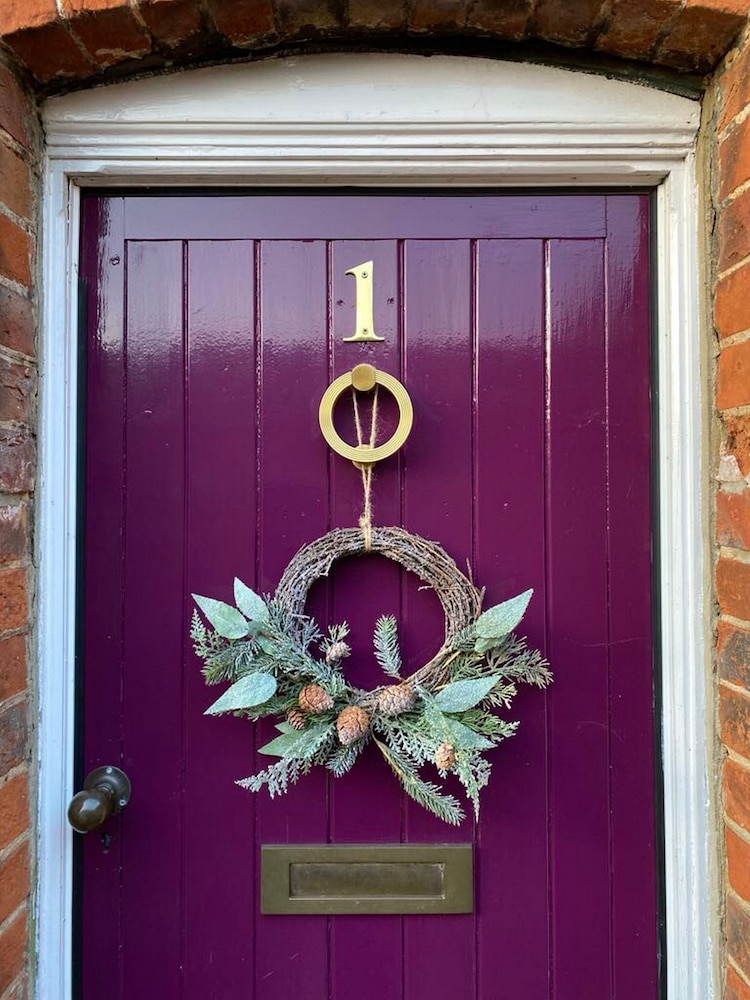 Historic 1Bd Cottage In Heart Of Farnham