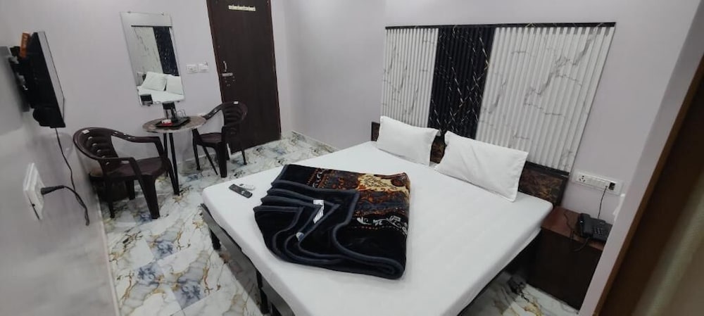 SHARDA INN