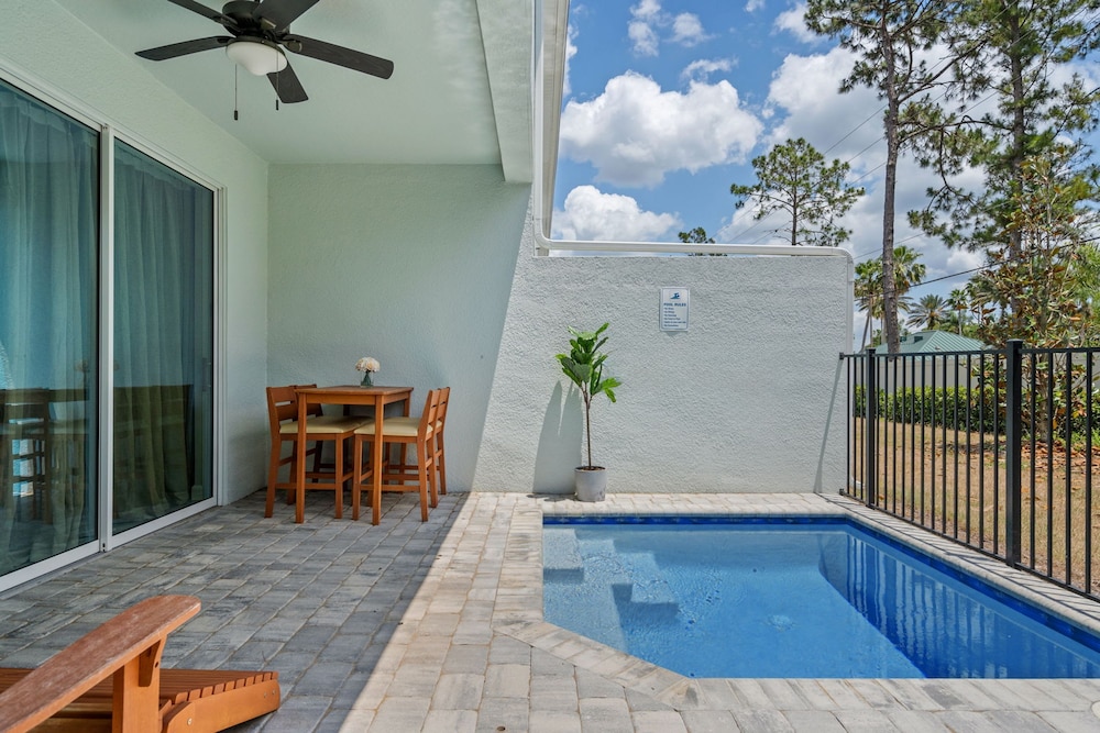 Roomy Villa With Themed Bedrooms Private Pool