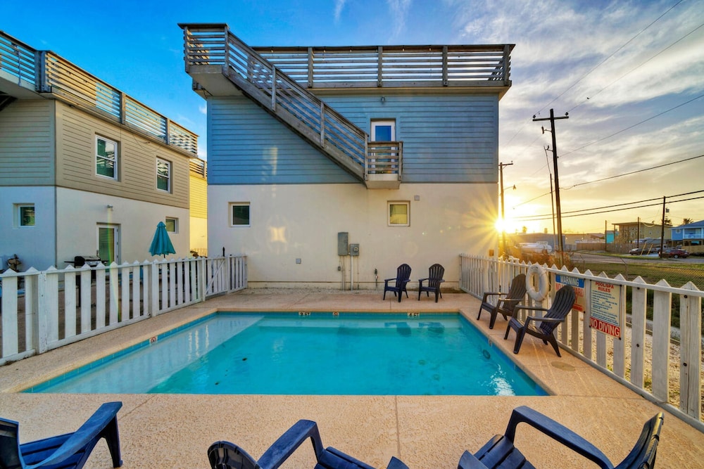 Stella Maris by Avantstay Old Town Location Pool Access