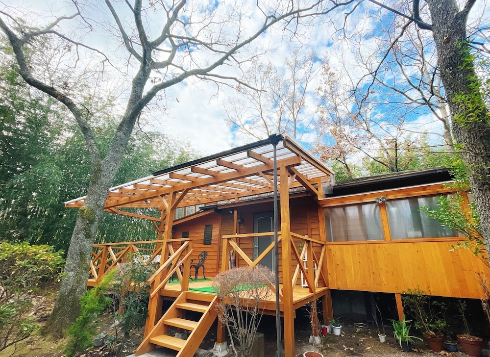 Yufuin Tsukahara Kogen Sanso Donguri