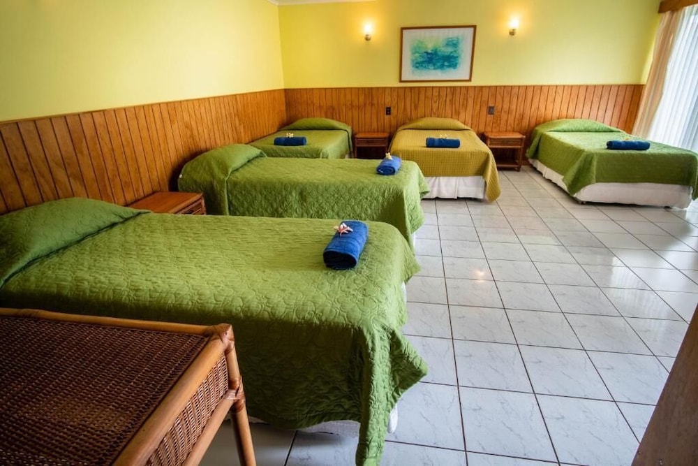 Maru Lodge