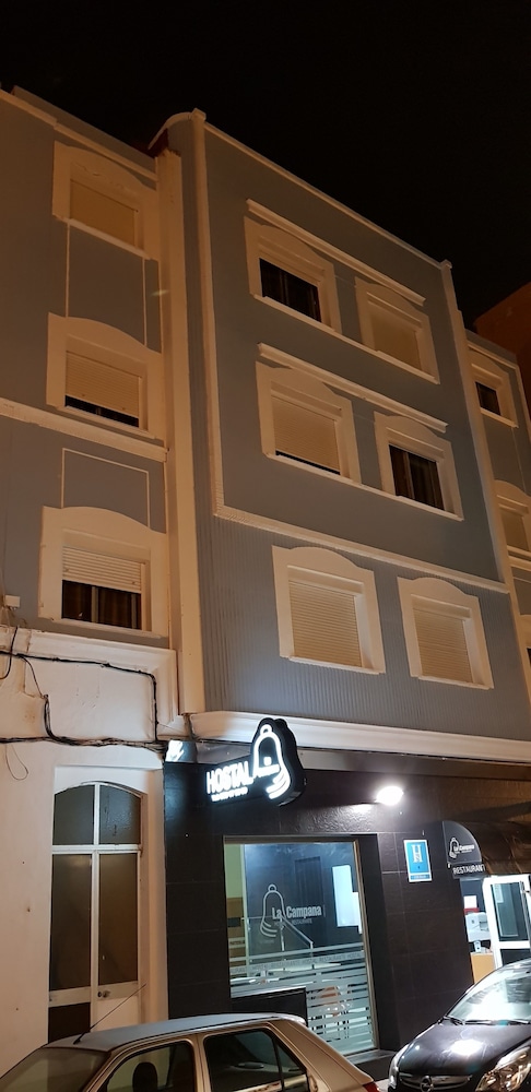 Hostal La Campana
