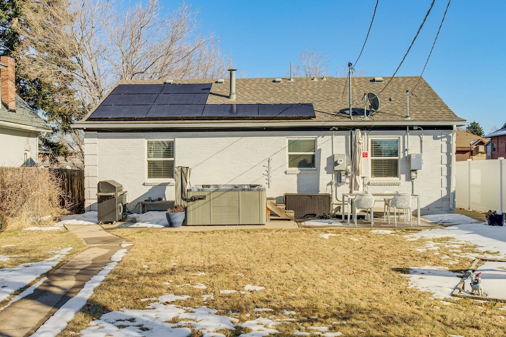 Walk to City Park: Chic Home w/ Hot Tub & Yard