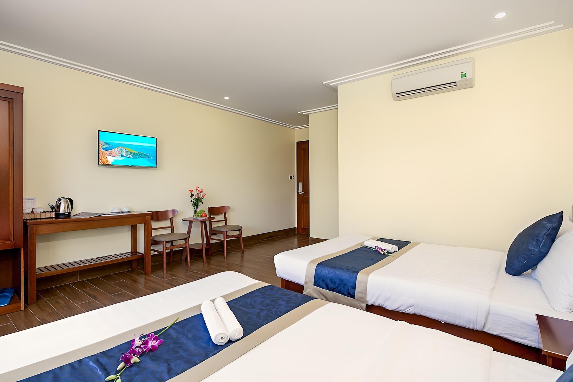 Ga Vang Hotel view 5
