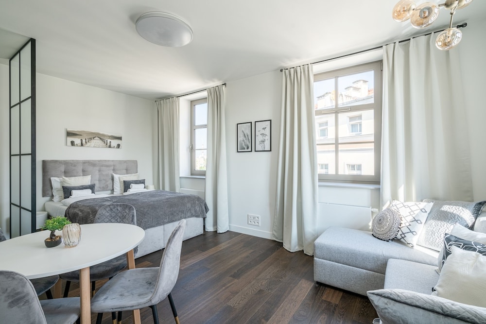 RentPlanet - Apartamenty Stare Miasto