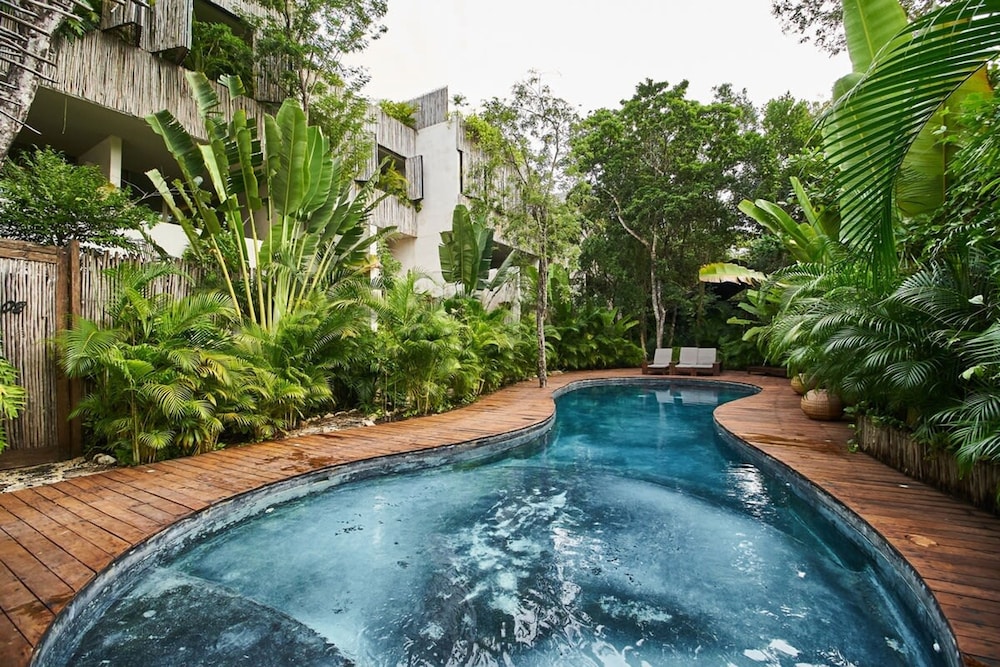 Tulum Luxury With Roof Pool and Beach Club Access