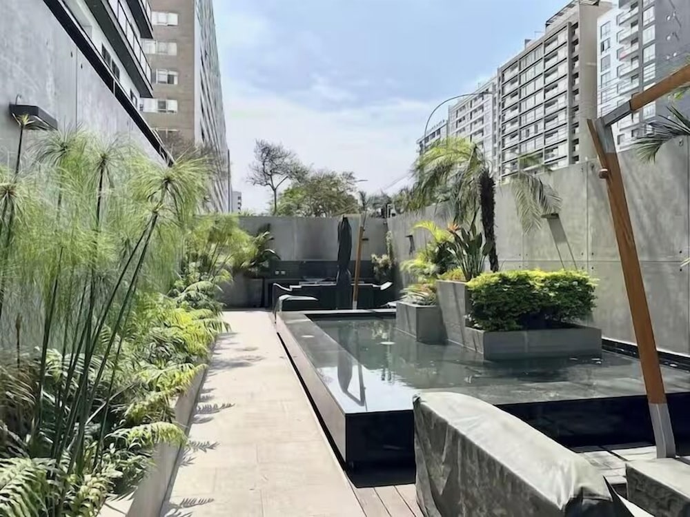 Deluxe Apartment in San Isidro (105)
