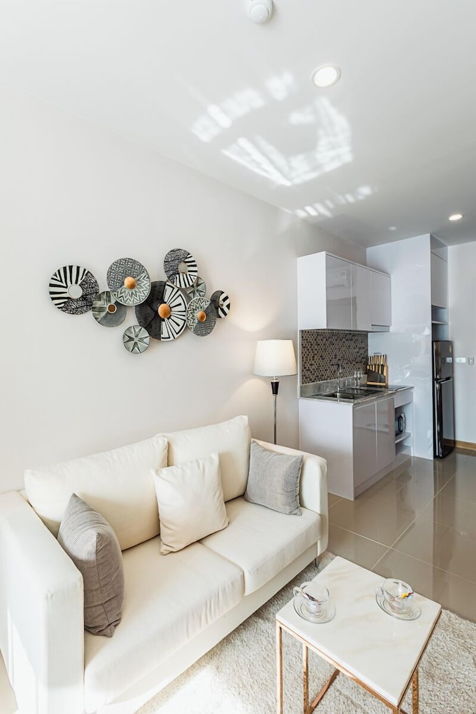 Palmetto Park Residence