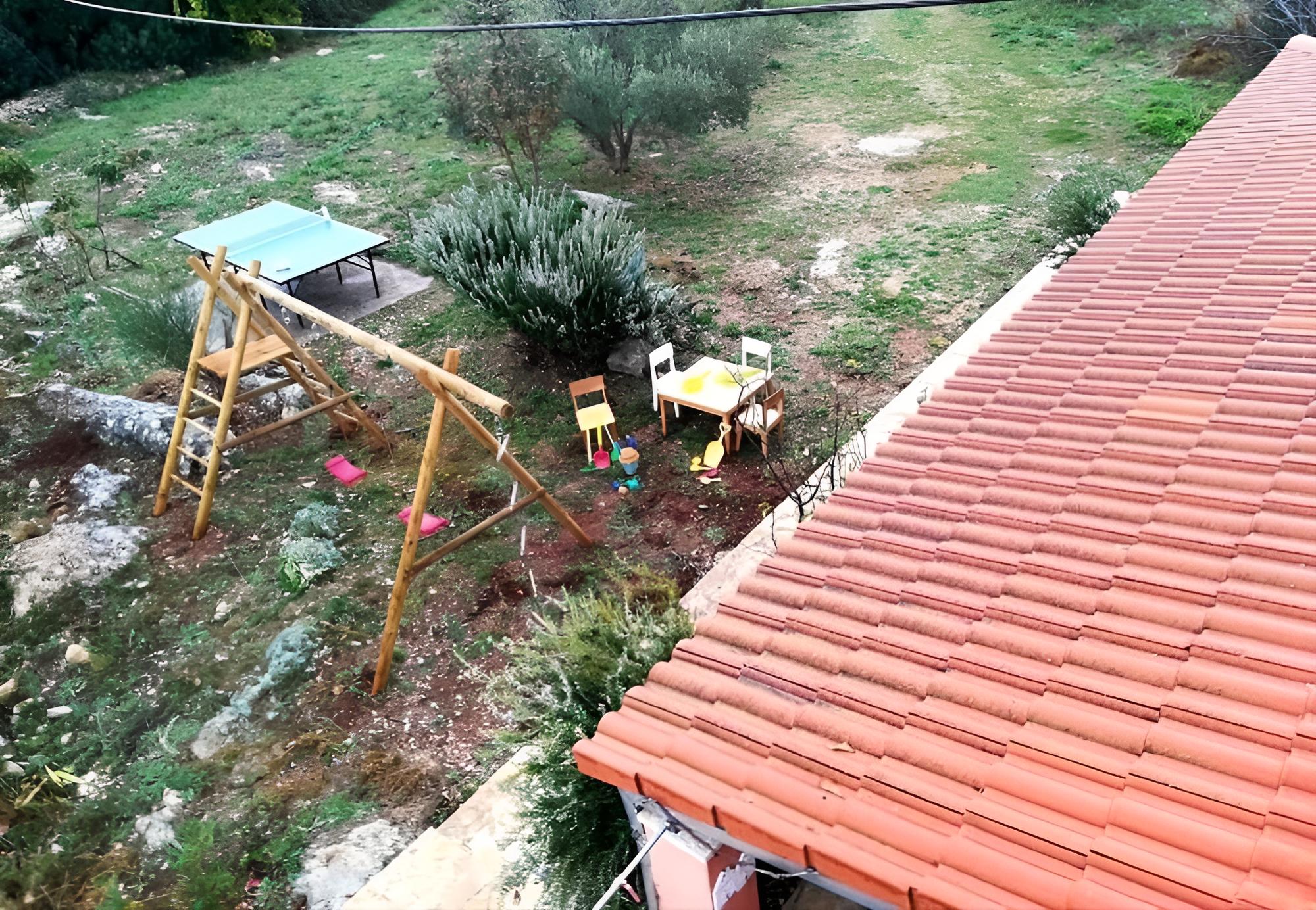 Photo 23