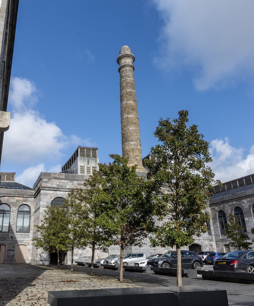 1 Bed- Pureserviced 13 Brewhouse view 4