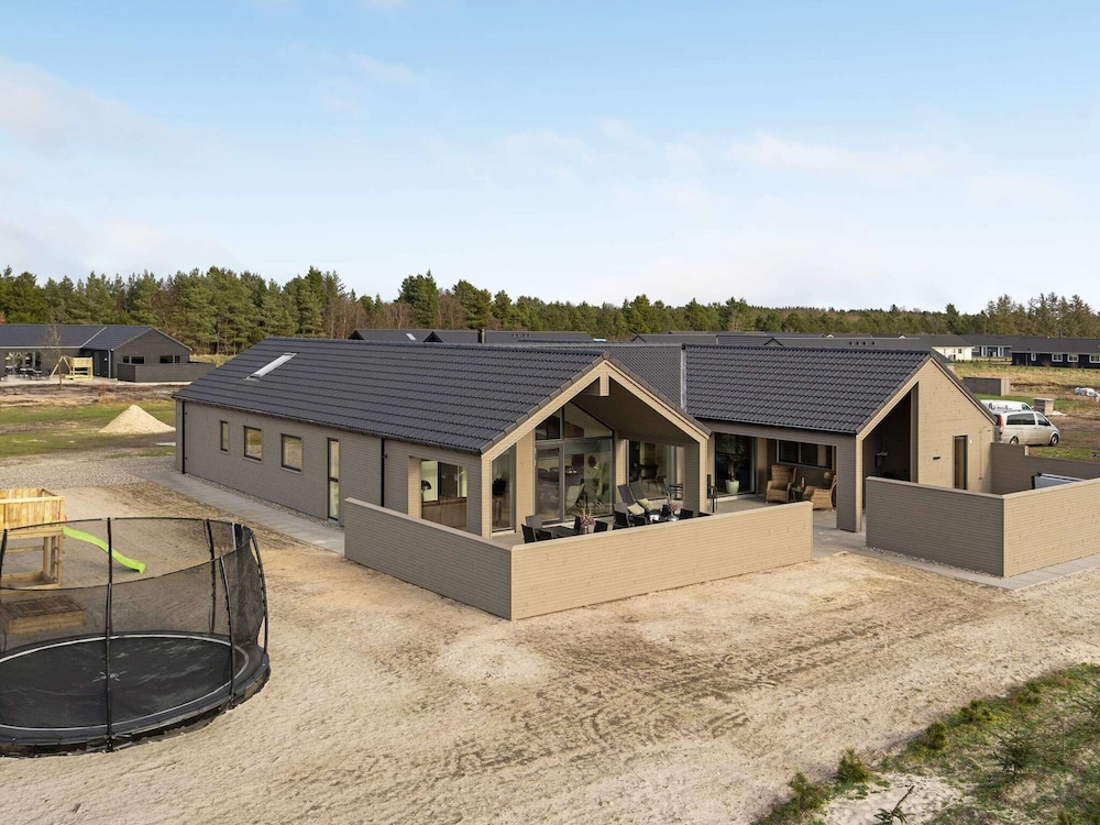 5 Star Holiday Home in Norre Nebel
