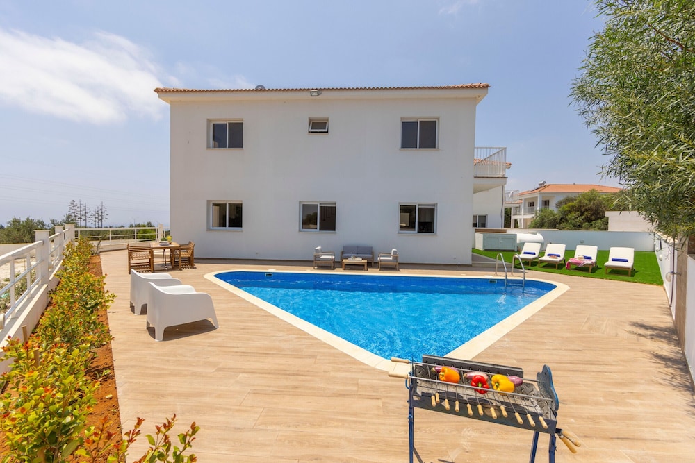 Ayia Napa Bay View Villa 6