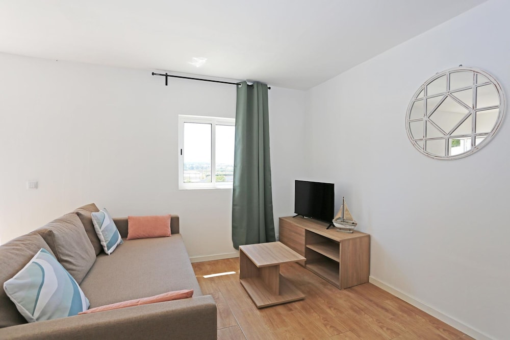 X 05 - 1 Bed Apartment in Quinta da Ponte