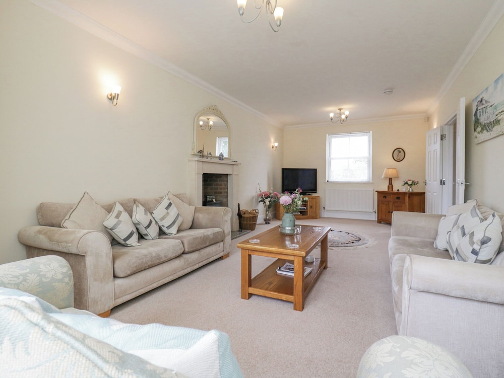 Chestnut Grange