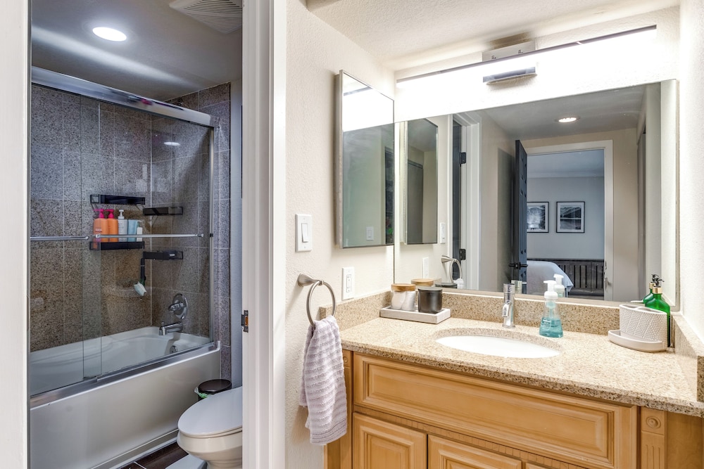 Downtown Denver Condo in the Center of the City!