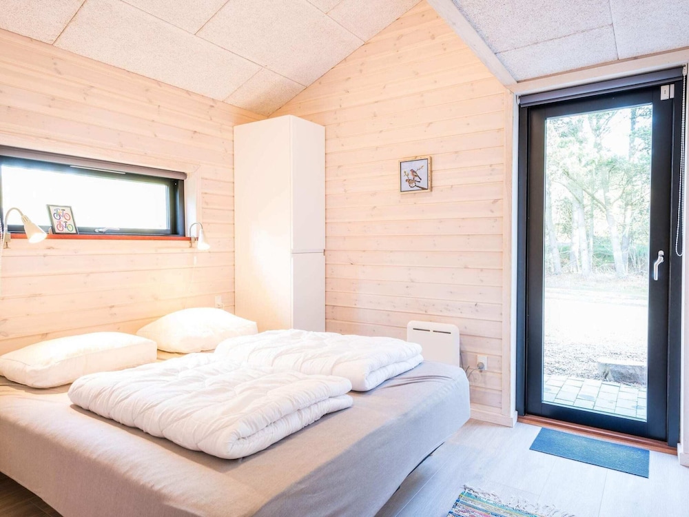 6 Person Holiday Home in Blavand view 2