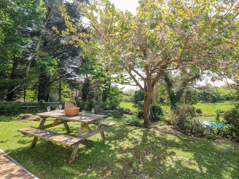 Lisle Combe Cottage
