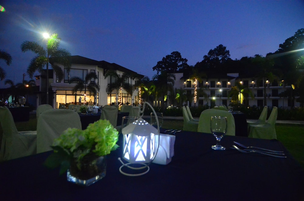 Hotel Kamana Sanctuary Resort and Spa