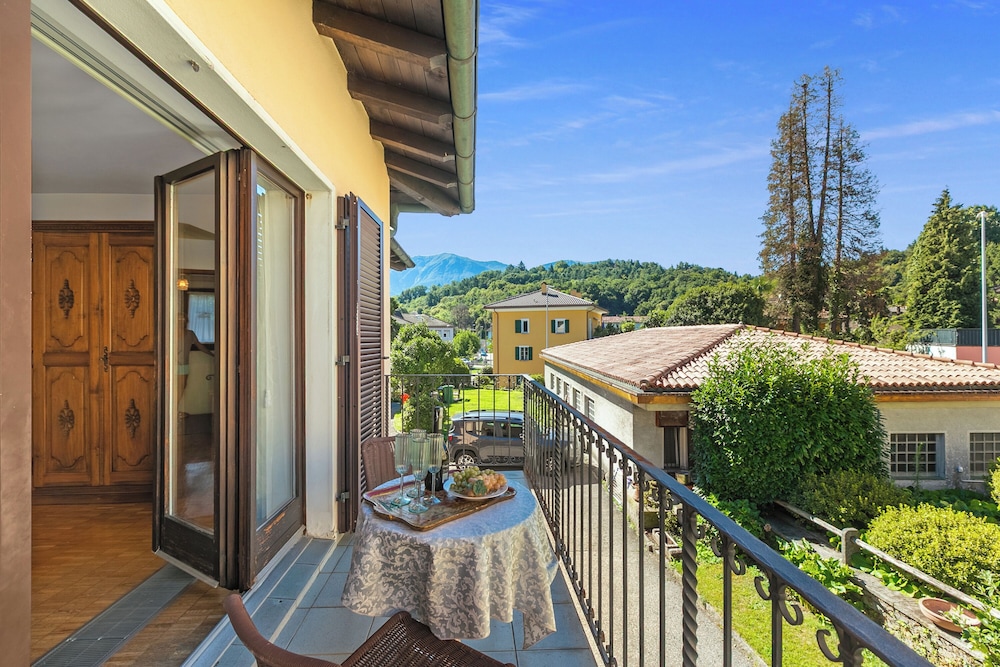 Casa Ana - Losone Center