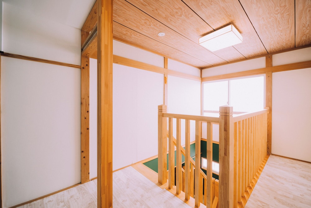 3BD Yuzawa Onsen Lodge - House B