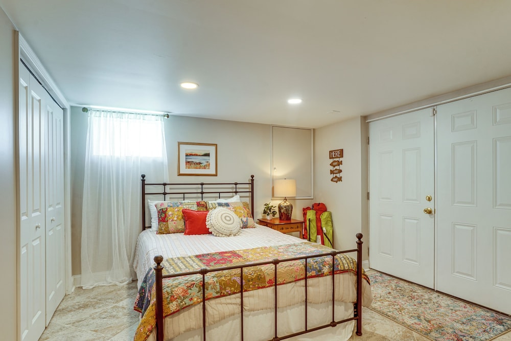Shenandoah Valley Riverside Retreat Near Wineries